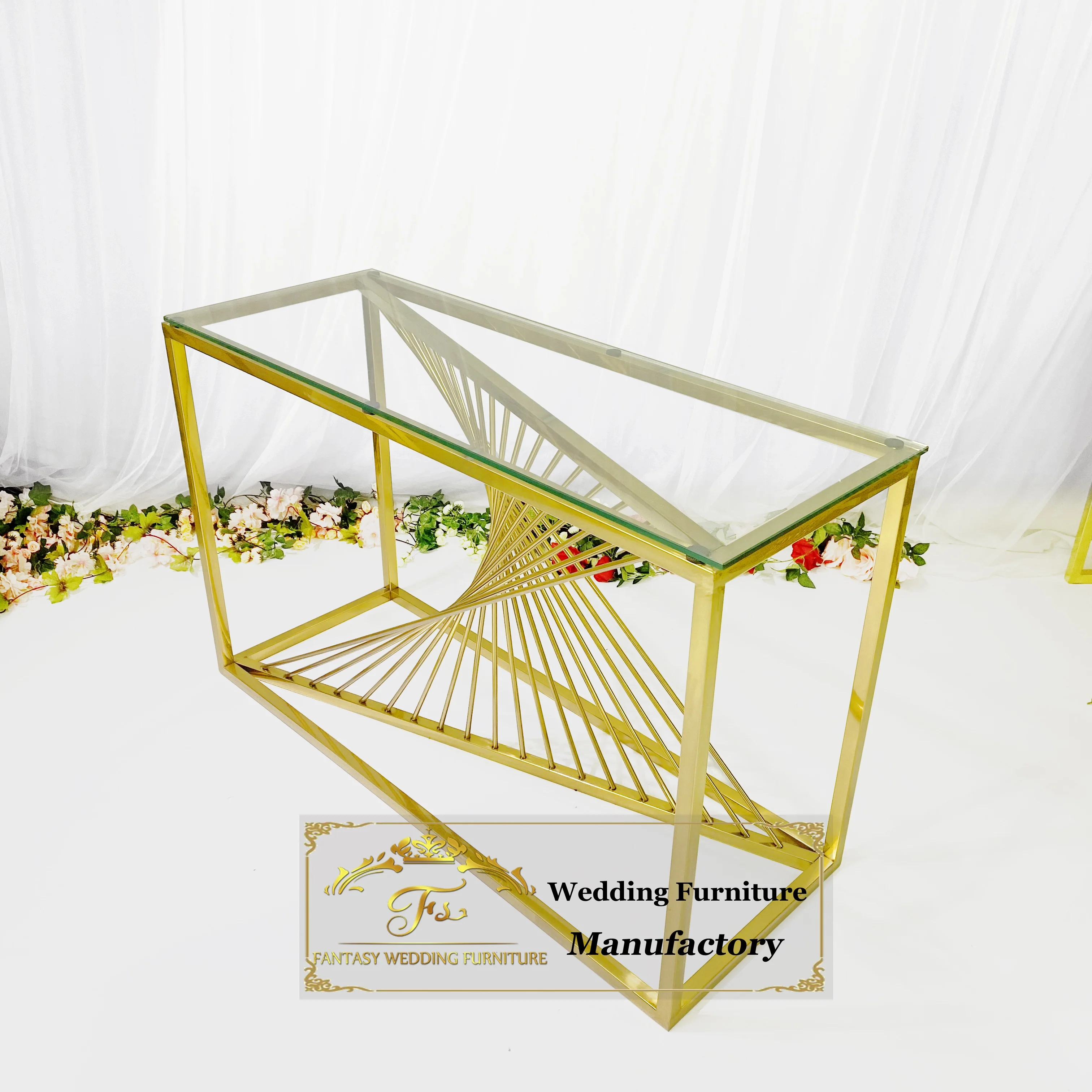 gold stainless steel centre de table for bride and groom