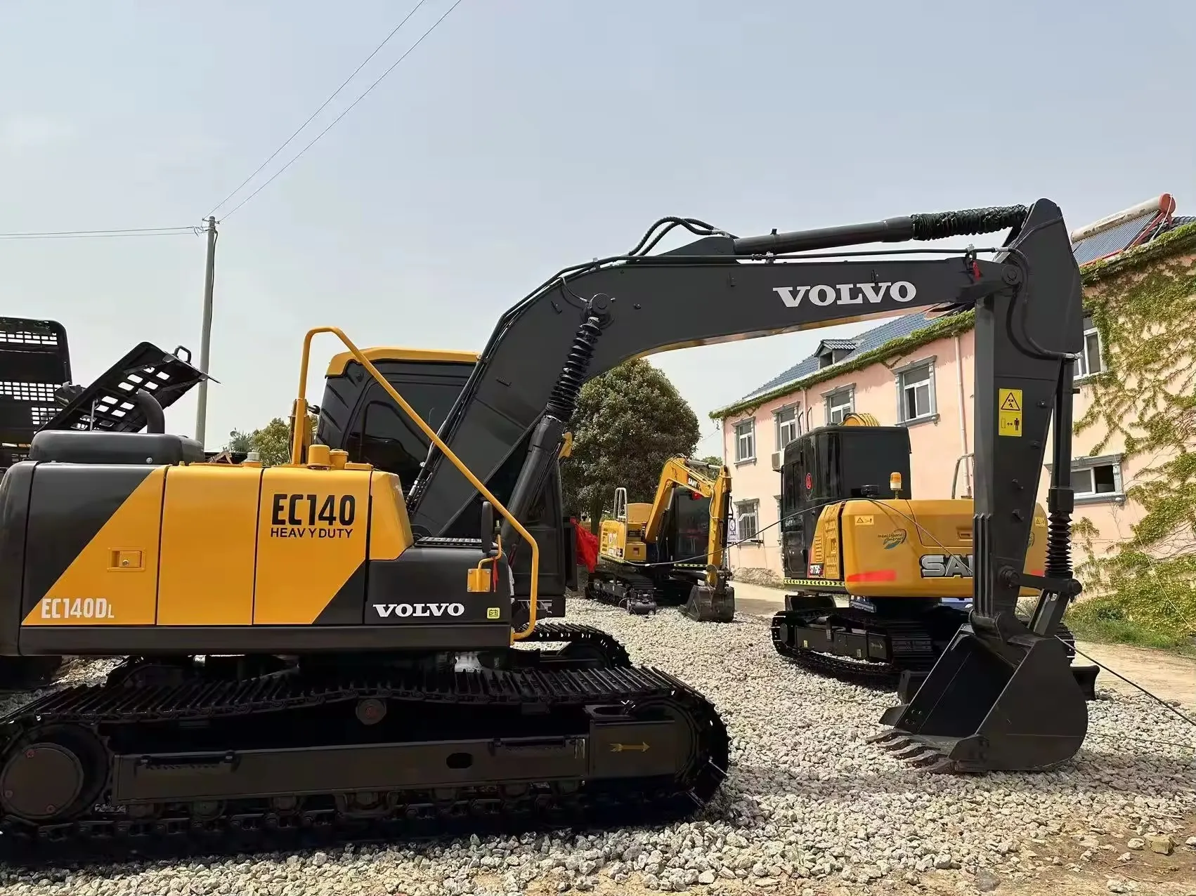 Экскаватор Volvo Ec140 для продажи с 14 тоннами экскаватора Ec140dl Ec140d
