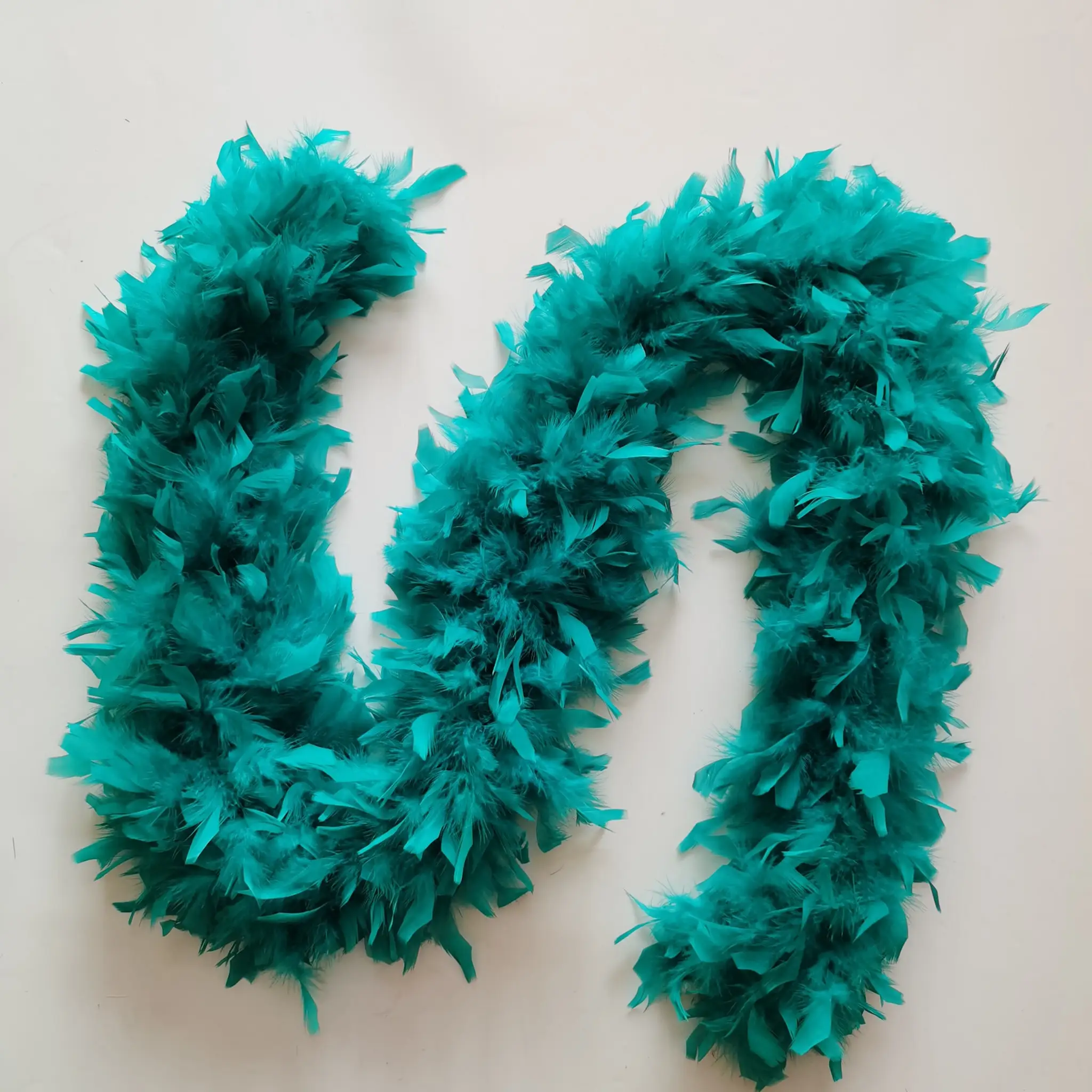 Wholesale best quality 120g Red turkey feather boa colorful party feather boa