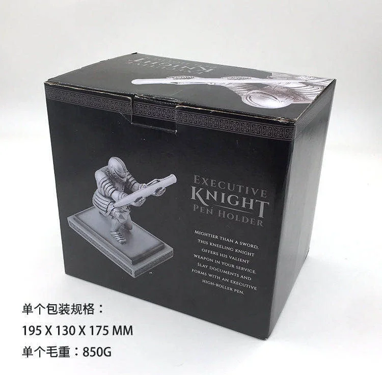 Soldier Wields Kneeling Knight Pen Holder Armor Hero Kneeling Pencil Holder Bronze Statue Pen Barrel Stationery Supplies