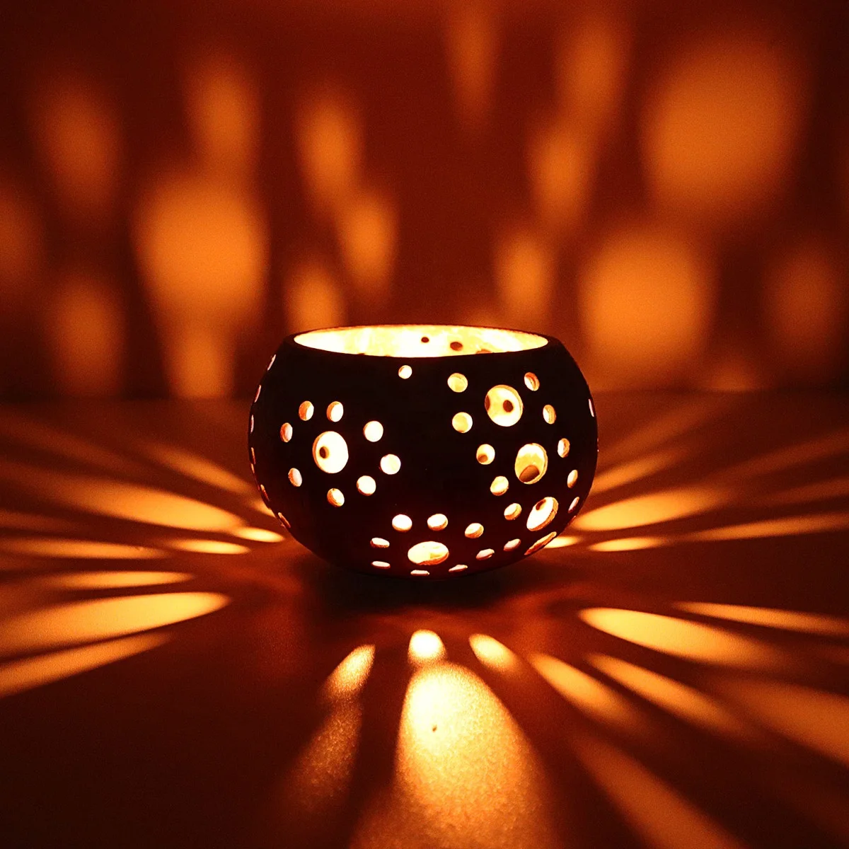 Eco-Friendly Coconut Shell Bowl Decorated Engraving Coconut Shell Candle Holder Handmade Hollow out Coconut Shell Candle Bowl