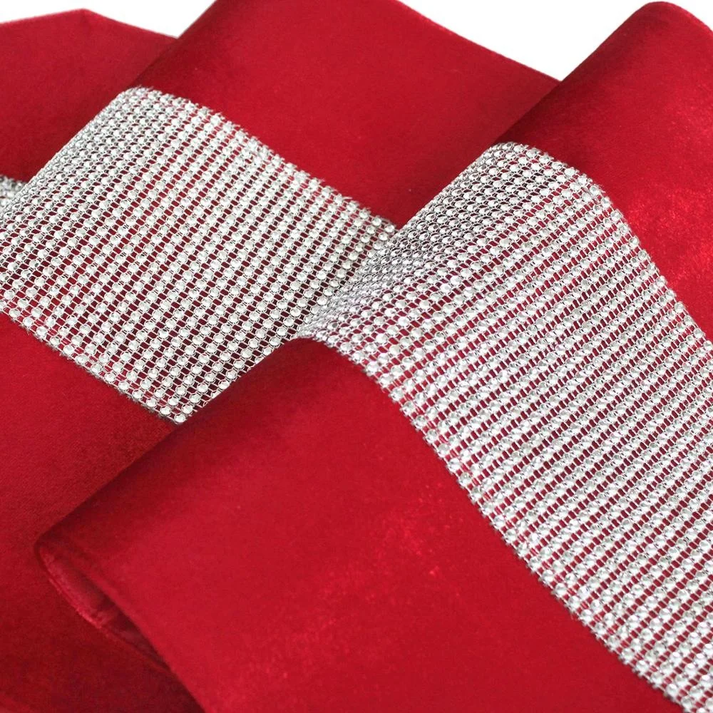 New Design High Quality Velvet Pintuck Burling Burling Sequin with Tassel  Fashionable Table Runner Tabletop Decoration