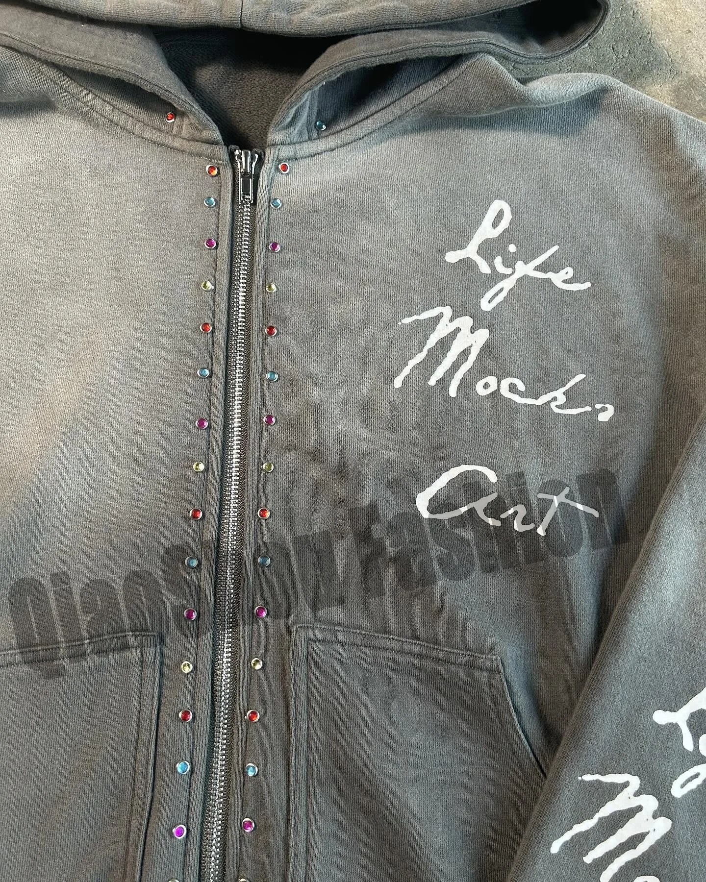 OEM 450 Gsm 100% French Terry Cotton Rhinestone Studs Sun Faded Acid Wash Screen Print Boxy Cropped Fit Zip Up Hoodie For Men