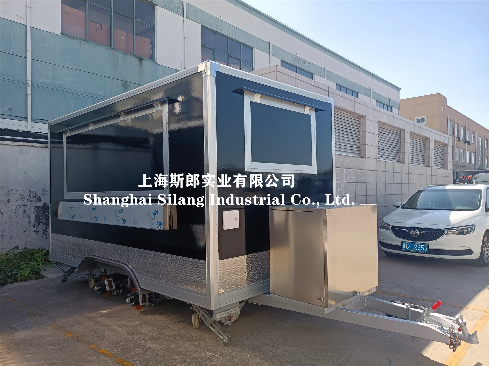 Canadian Standard Mobile Food Truck, Square Catering Trailer Fast Food Kitchen Van Trailer