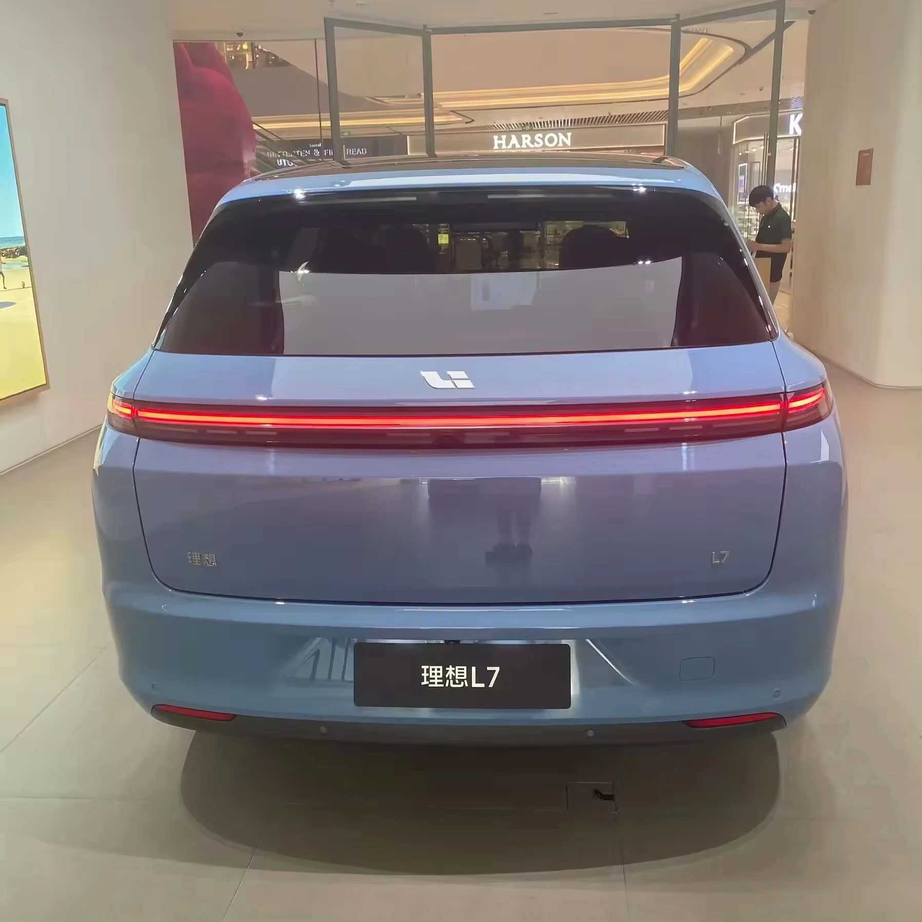 2024 Lixiang L7 Max 5 Doors 5 Seats Ev Suv Hybrid Cheap Price Li Auto Extended Range Electric Car 4 Wheel Electric Suv