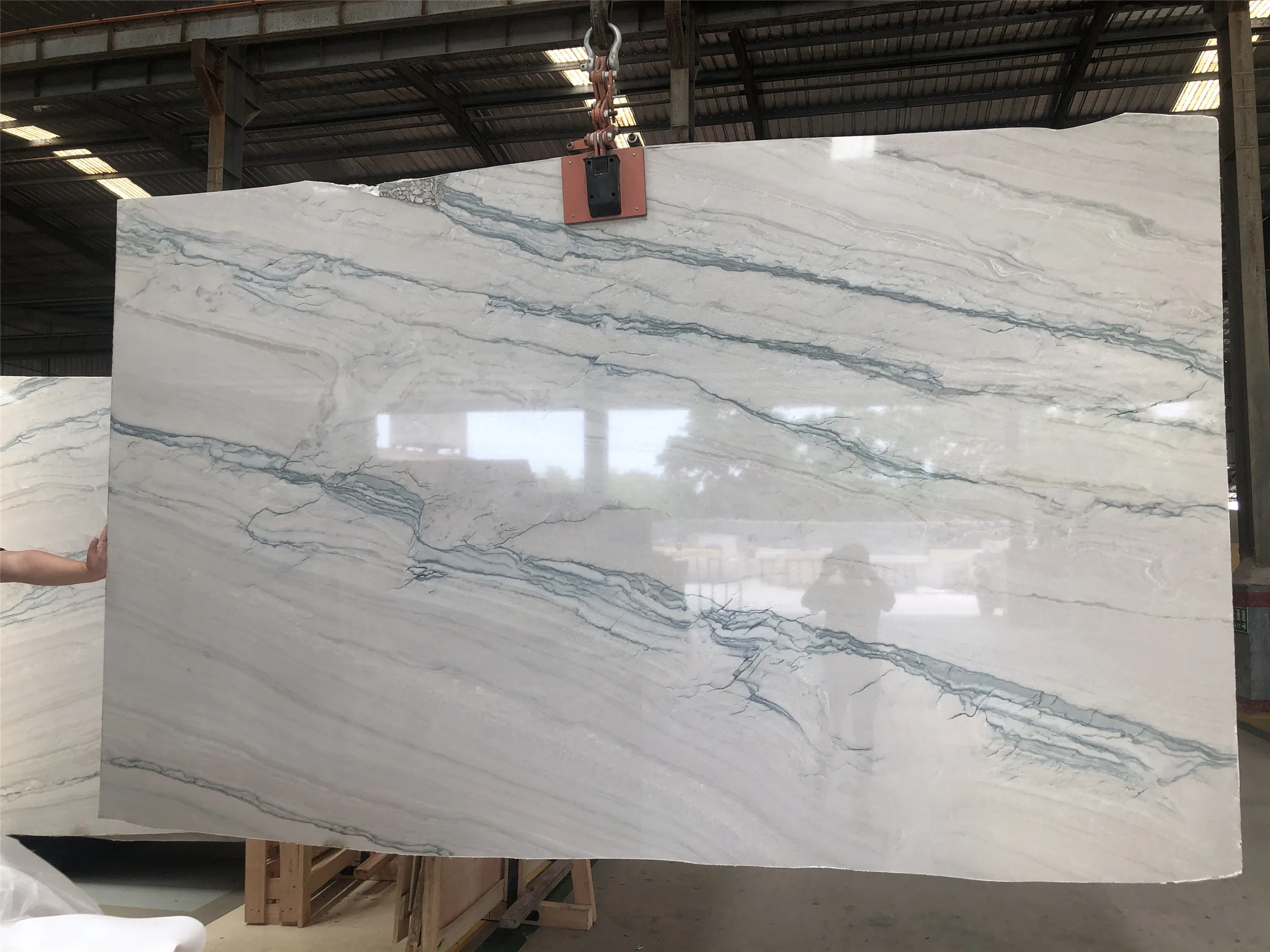 Luxury natural river white quartzite slab for kitchen countertop