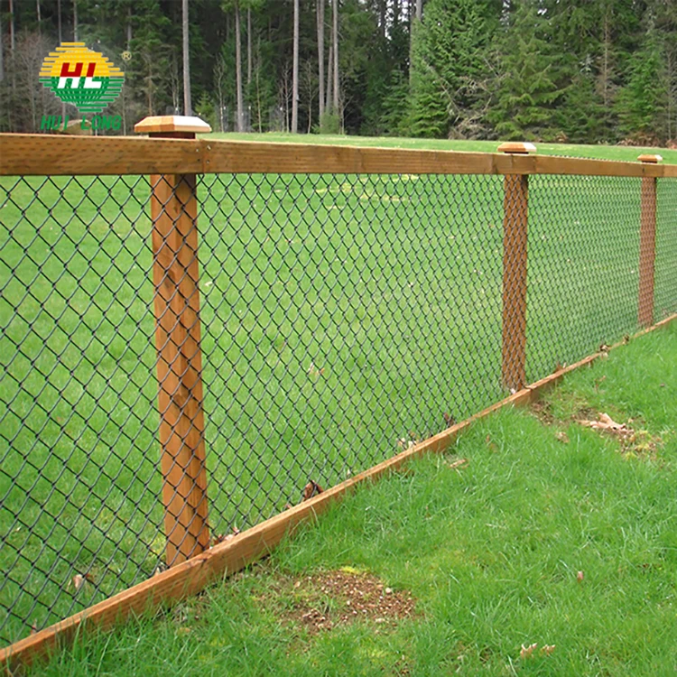 Galvanized Chain Link Basketball Playground Metal Mesh Fencing Black Field Wall Netting Goats Airport Fence
