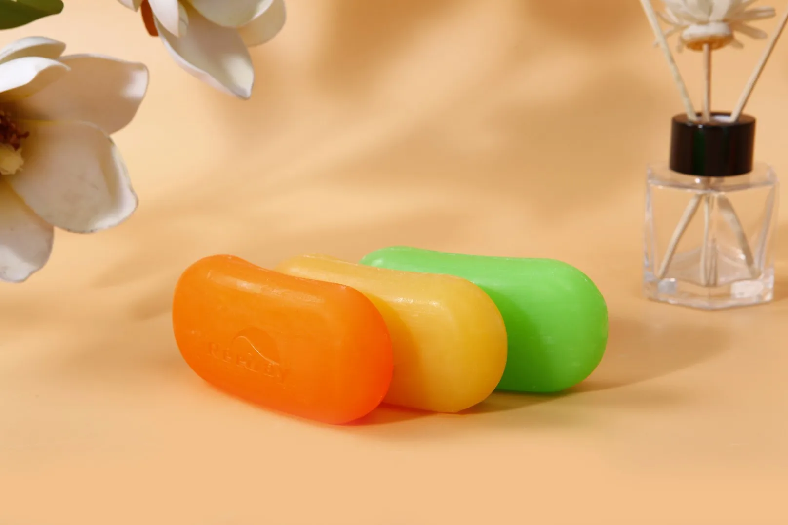 Good Lathering deep cleaning washing babies clothes laundry soap for baby Bar Soap Solid Shape for Clothes