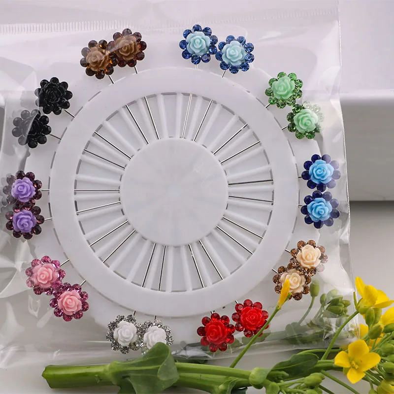 2023 Factory Hot Style Multi-color  Long Pearl Muslim Brooches Pin Hijab Scarf Wedding Brooches For Women