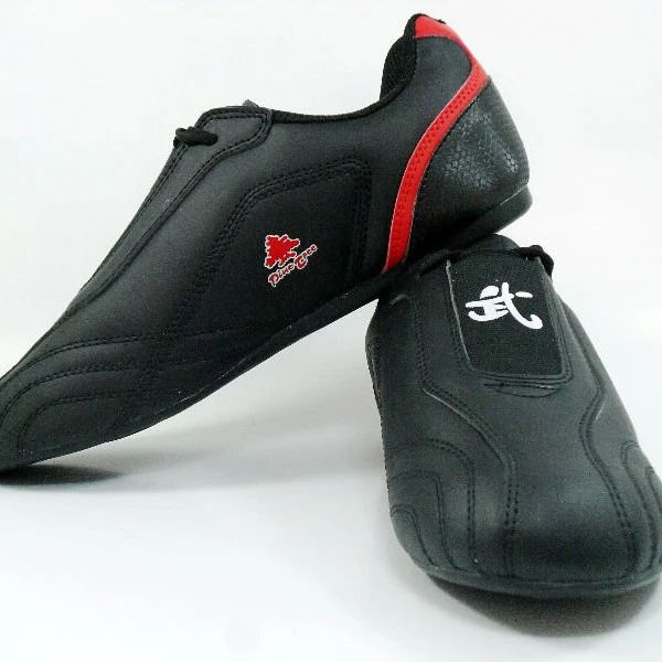 Sample free shipping Low price taekwondo shoes OEM martial arts shoes professional pu cheap taekwondo shoes
