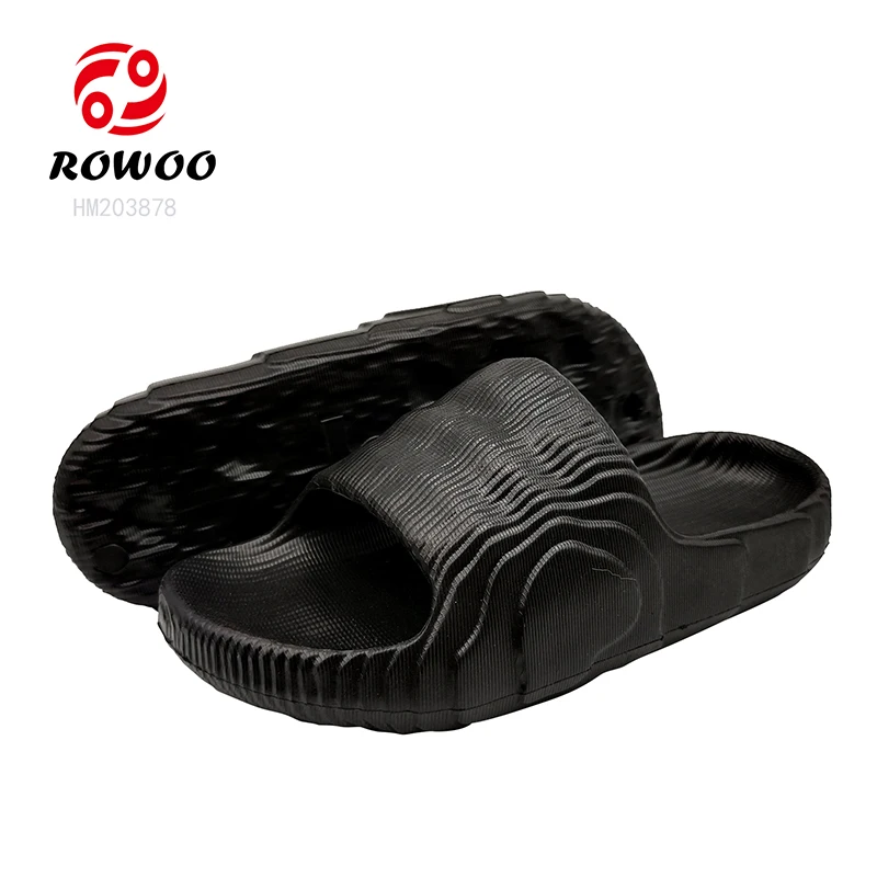 Wholesale Simple Women Men Soft Sole Light Eva Slipper Indoor and Outdoor Summer Beach Custom Logo Slides
