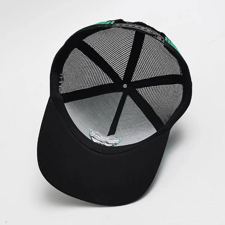 Popular Personalized Embroidery 5 Panel Two Tone Fitted Hat Custom Logo Cotton Mesh Trucker Sports Caps with plastic closure