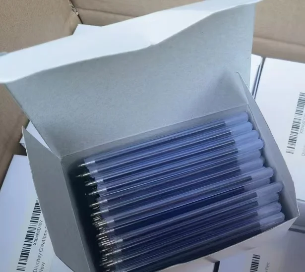 Anti drop rubber soft shell ballpoint pen, fashionable and durable