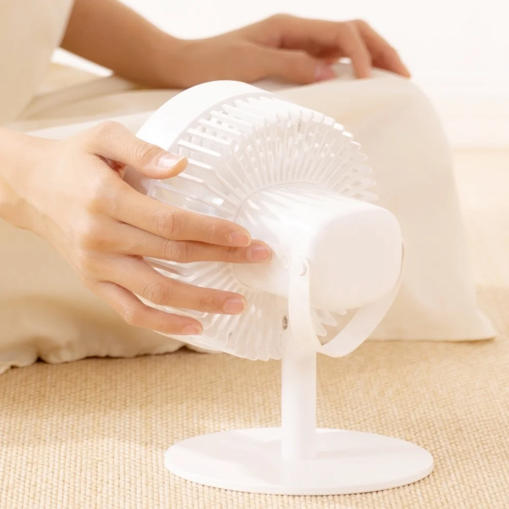 Rechargeable Desk Fan Lamp with Remote Control | 4000mAh Circulator Portable Fan 2024 for Portable & Wearable Fans