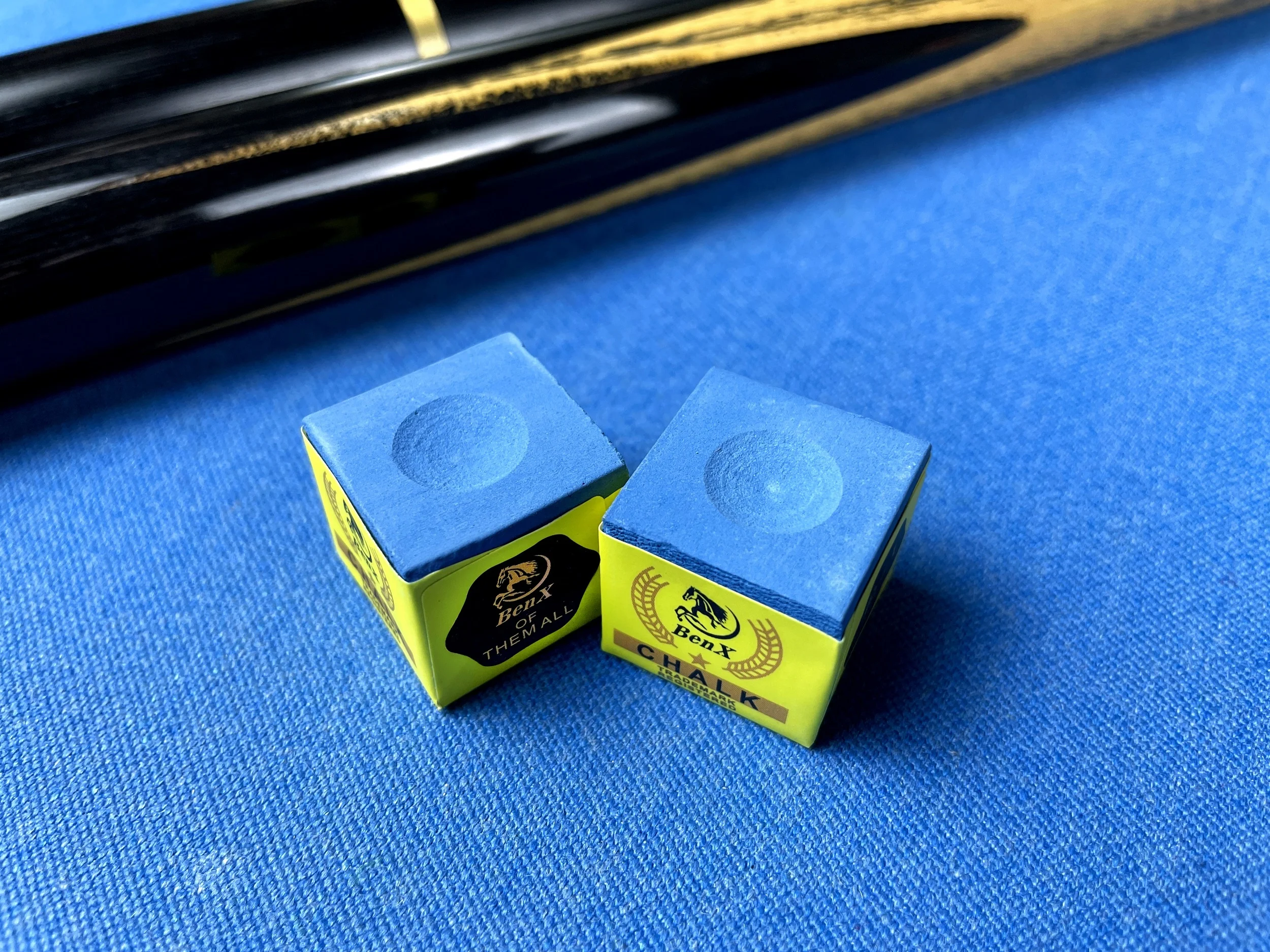 BenX A grade billiard chalk blue economic cue chalk for pool or snooker