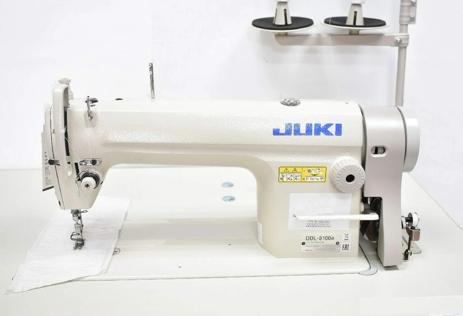 Вторая рука хорошая цена Jukis швейная машина JUKIS DDL-8100e оборудование для одноигольной одежды