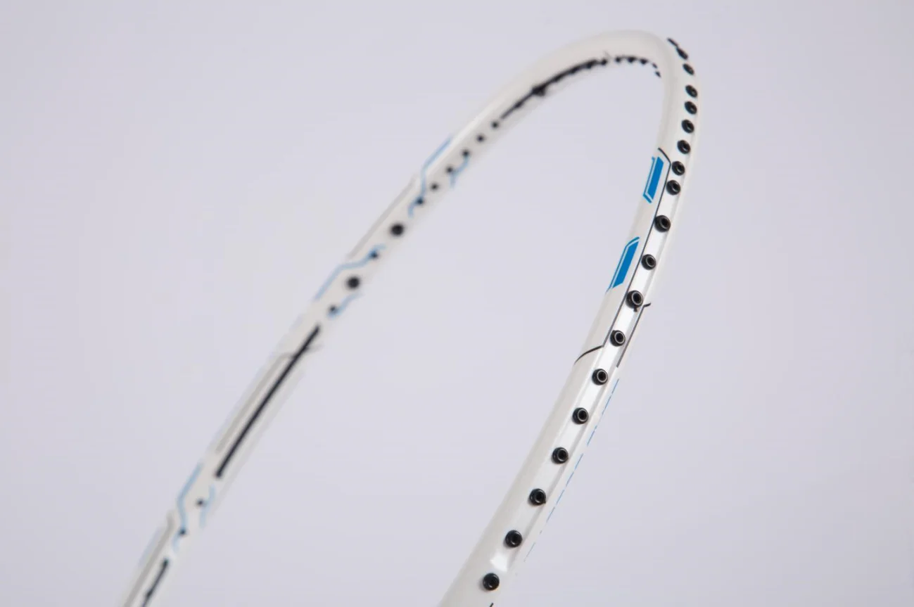 Custom made superior quality low price carbon graphite racket badminton