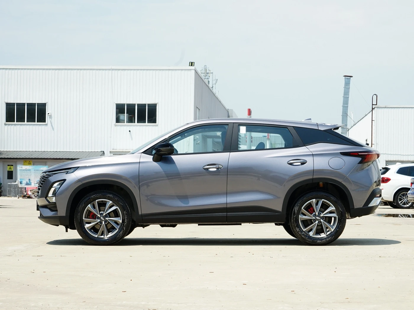 Cheap car Omoda c5 1.5T 1.6T turbo petrol car 5 seat SUV gasoline car CVT high speed 156Ps Omoda 5 made in China