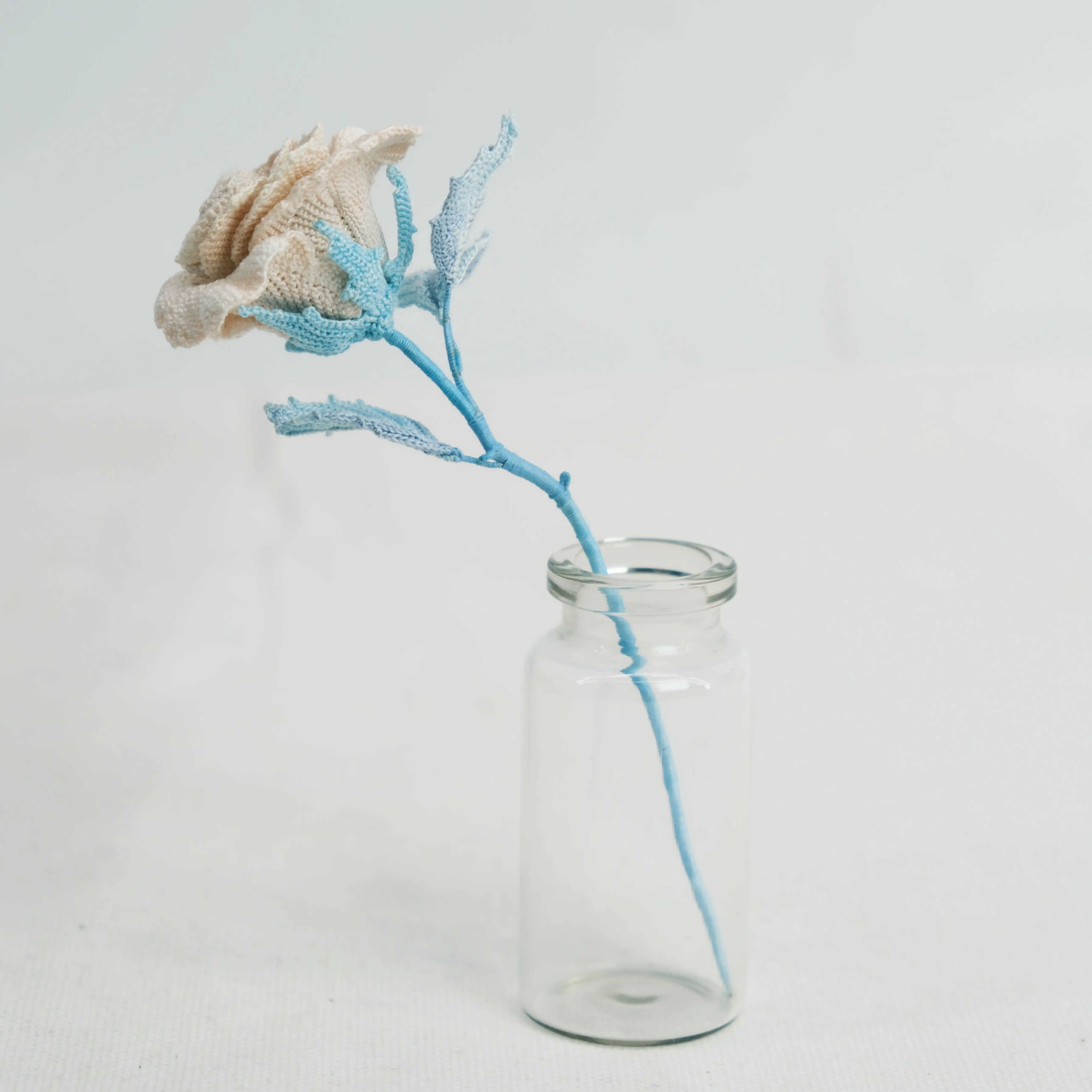 Faux Flesh Coloured Wrist Roses Mini Crochet Flowers Furniture Decoration Luxury Gift Arrangement