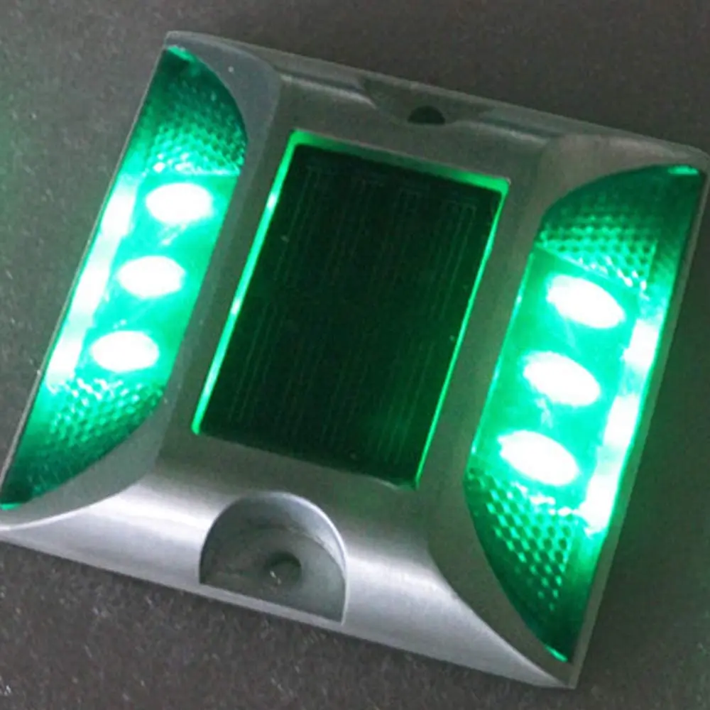Кошачий глаз дорожный отражатель цветной светодиодный солнечный алюминий You Chao Traffic. Переднее освещение менее 80 люкс> 800 метров CN;BEI