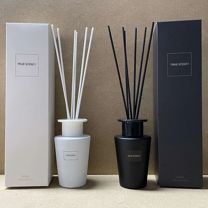 100Ml 150Ml 200Ml 250Ml 500Ml Round Reed Diffuser Glass Bottle Aroma Diffuser Reed Sticks With Packaging