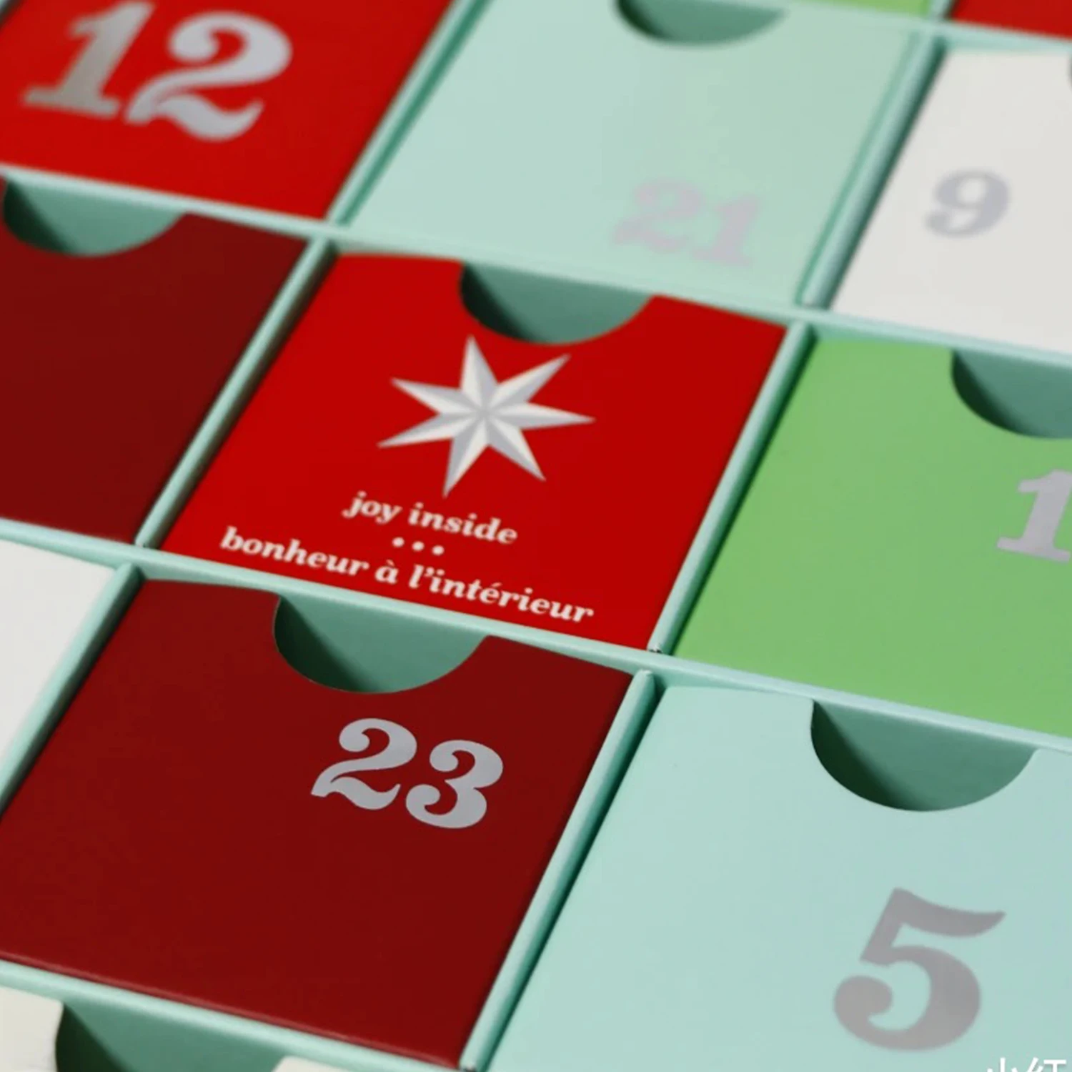 Custom Advent Calendar Luxury Cardboard Paper Gift Beauty Cosmetic Packaging Mistery Surprise Christmas Advent Calendar Box