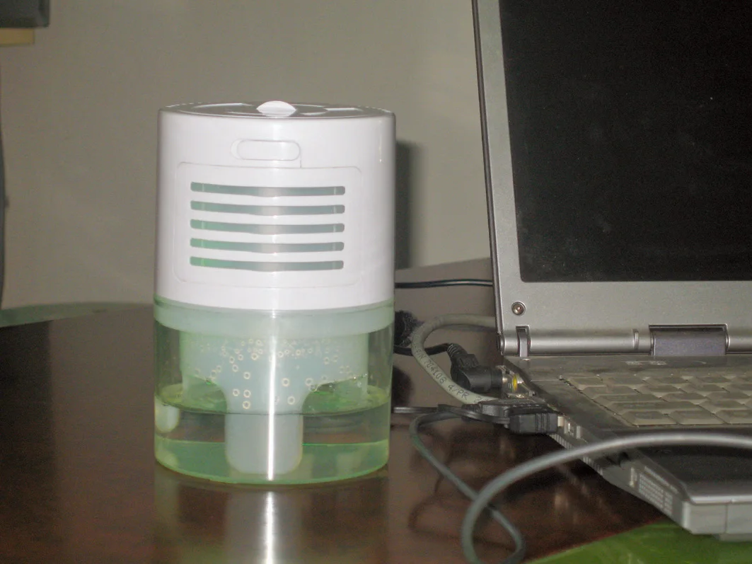 Charging cylindrical air purifier Wholesale smoke purification air purifier
