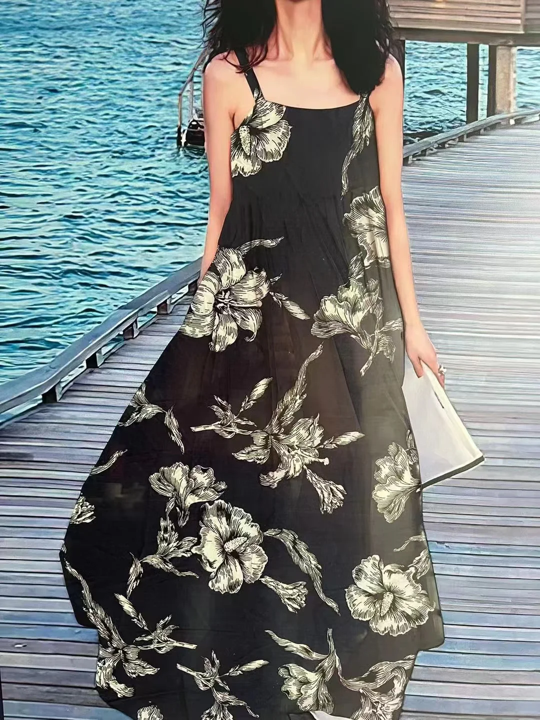 Мягкая и удобная ткань для платья в гавайском стиле, дизайнерская цветочная ткань из искусственного шелка с цифровой печатью для женской одежды