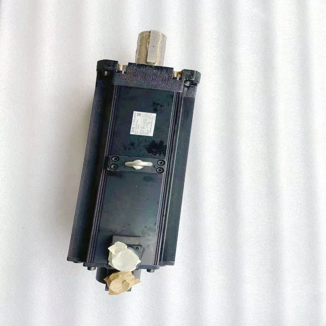 MDMA752C2GA  7.5KW AC servo motor for Toshiba injection molding machine