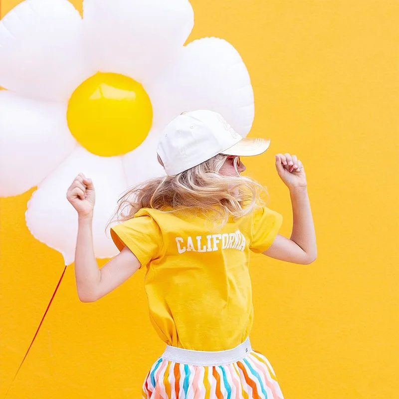 baby birthday photo props white flower egg yolk flower balloon New Korean ins small daisy aluminum film balloon