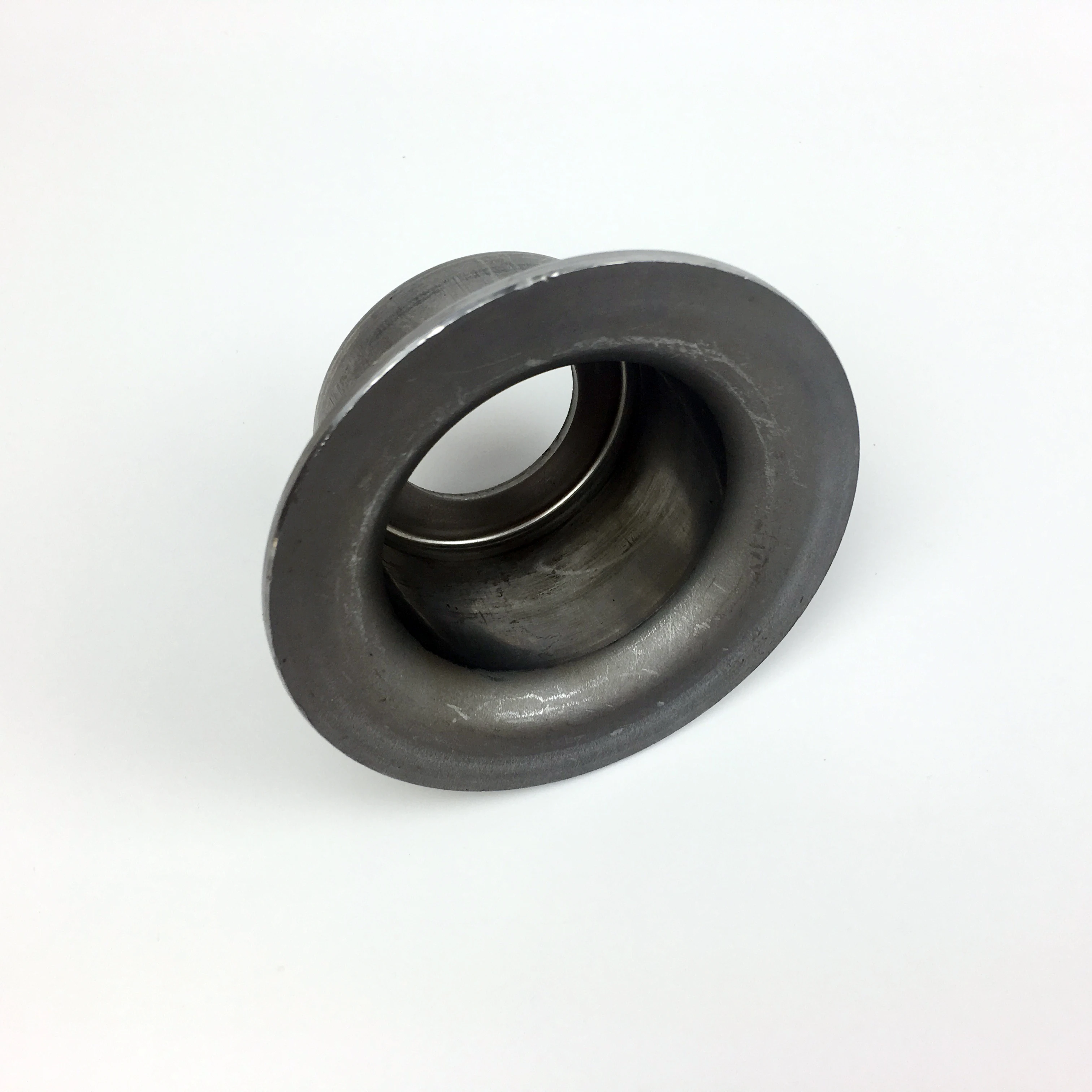 Long operating life steel metal bearing base 6305 and injection seals for conveyor roller