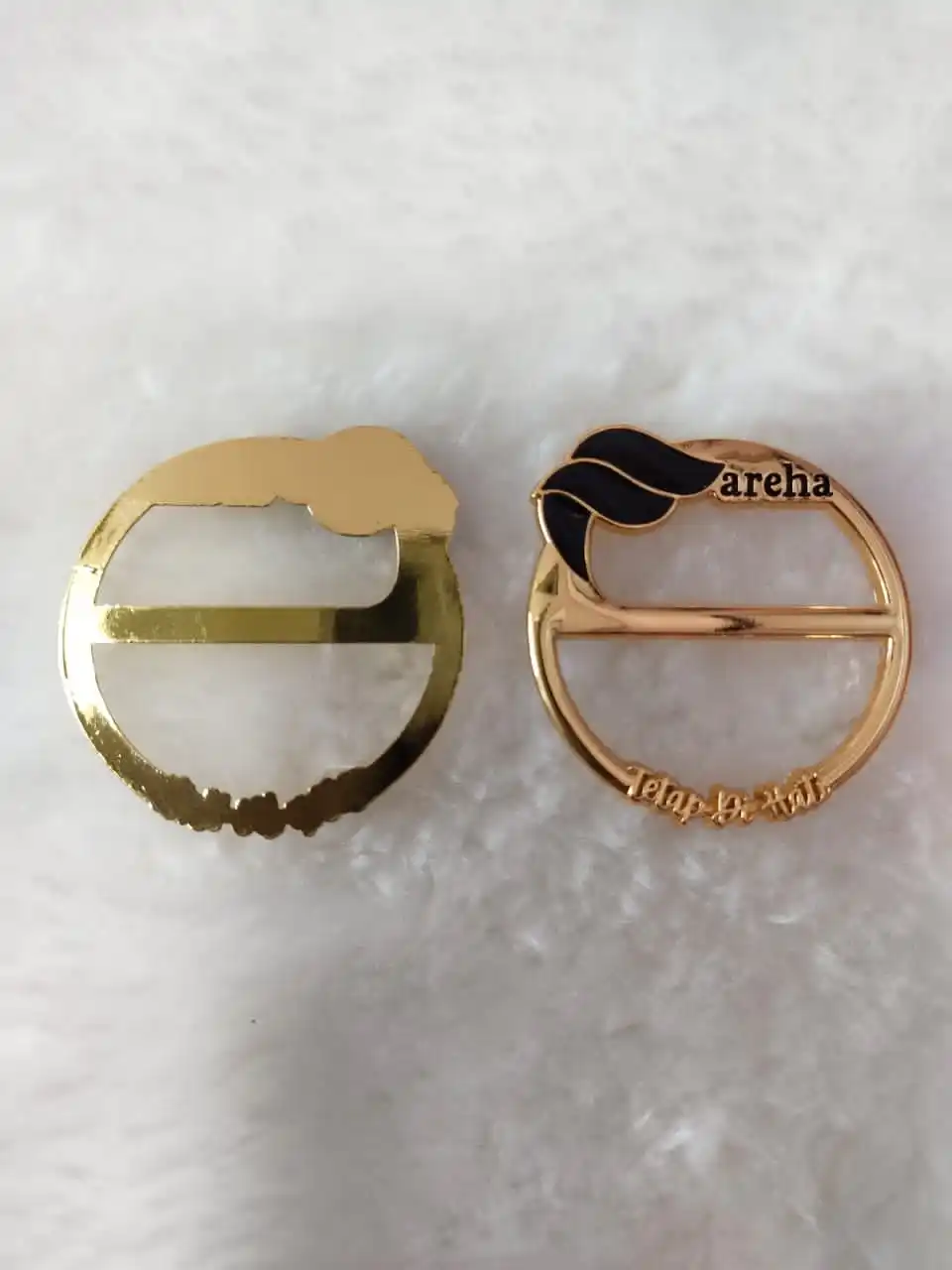 Wholesale custom enamel logo pin metal scarves rings label pin gold tudung scarf buckle for malaysia