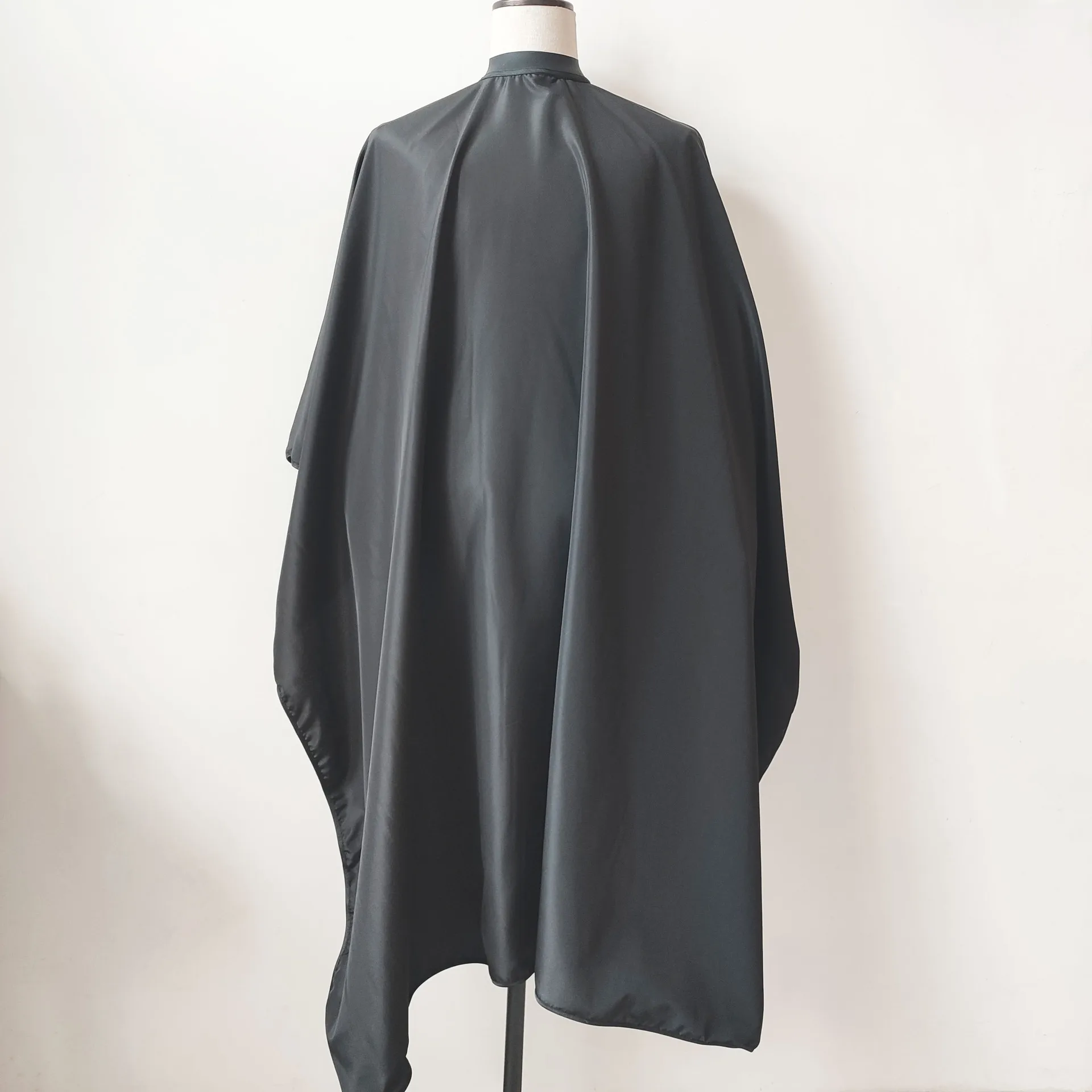 Hairdresser Aprons Haircut Capes Barbershop Shaving Aprons Hairdresser Shawls Professional Accessories