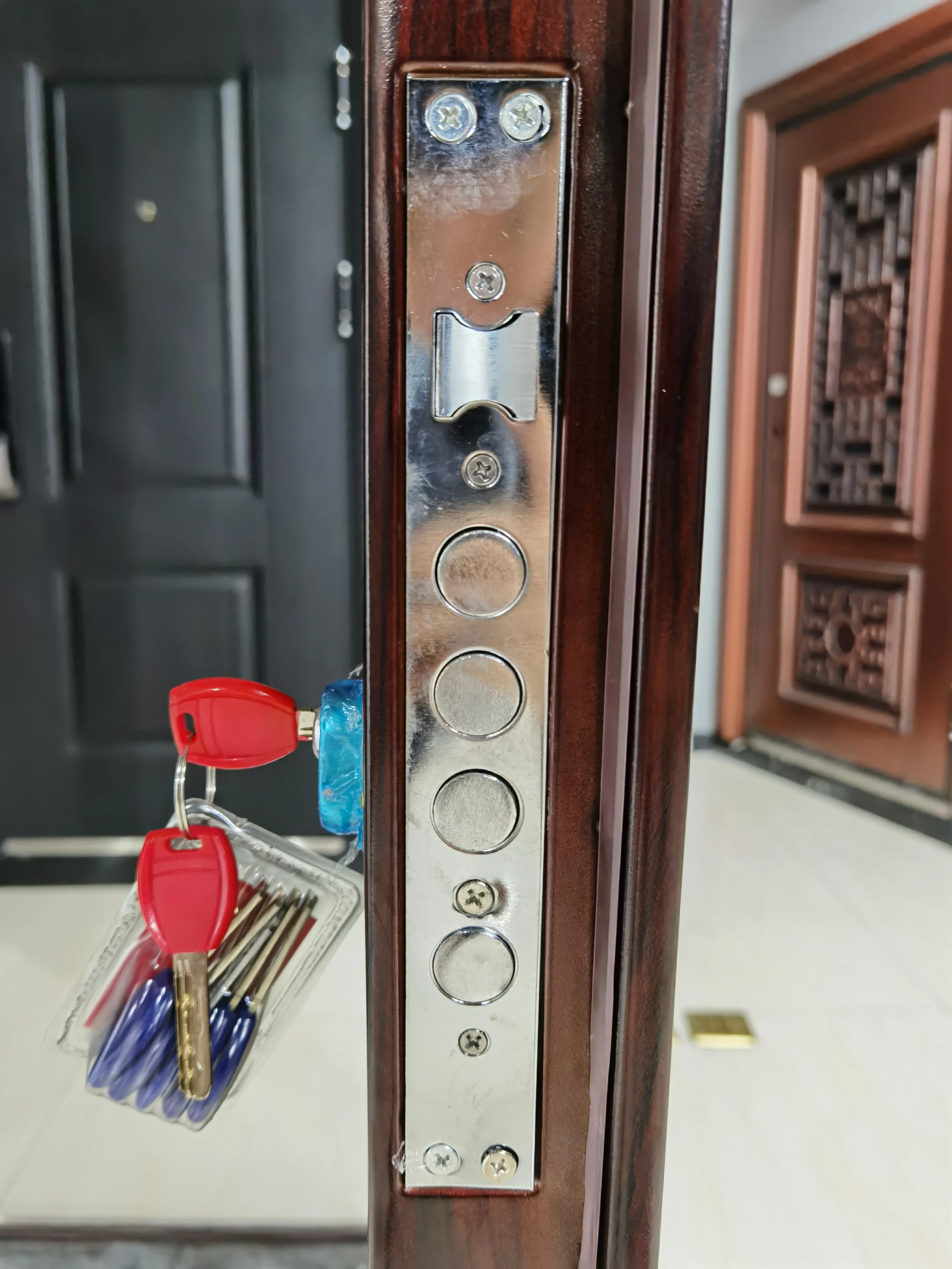 Phipulo High Quality Low Iron Door Entry Price India Design Double Open Safety  Steel Doors
