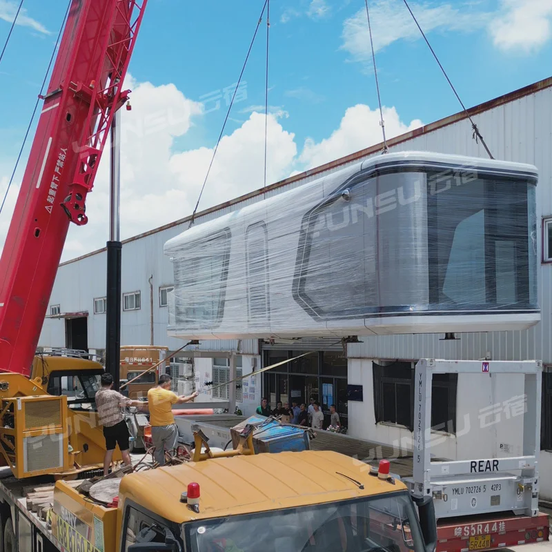 OEM Modular Prefab YUNSU Prefabricated Mobile Tiny Space Capsule Homestay Container House MAX