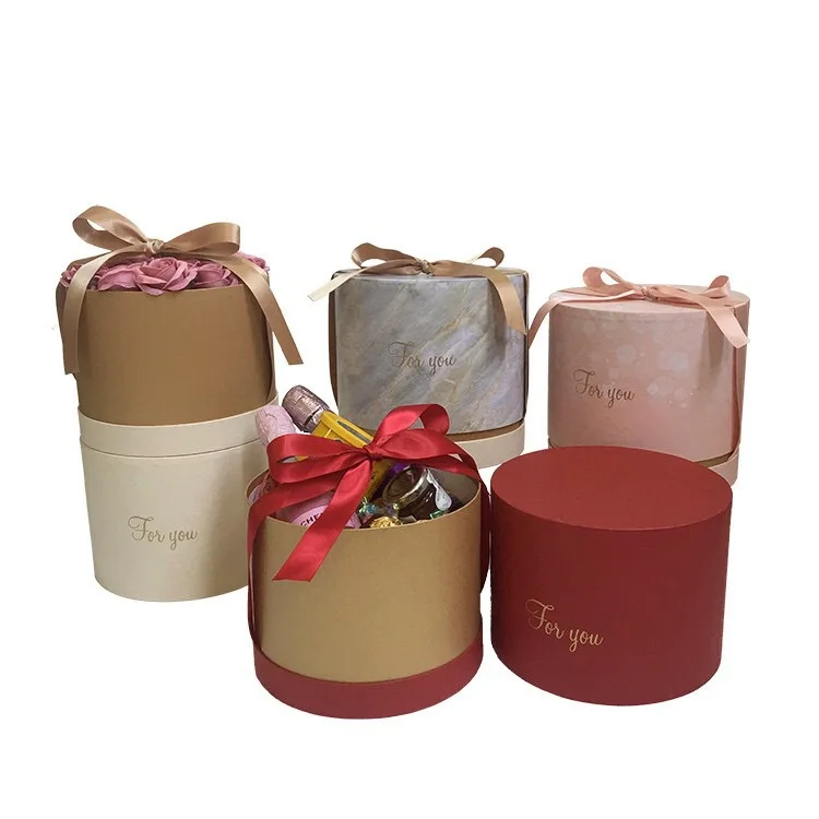 
Round Senior Wedding Groomsmen Bridesmaid Gift Boxes Packaging With Bow Exquisite Flower Gift Box 