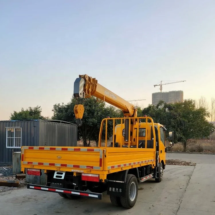 
Straight crane new 4x2 WangPai truck with 3 ton crane for Africa 