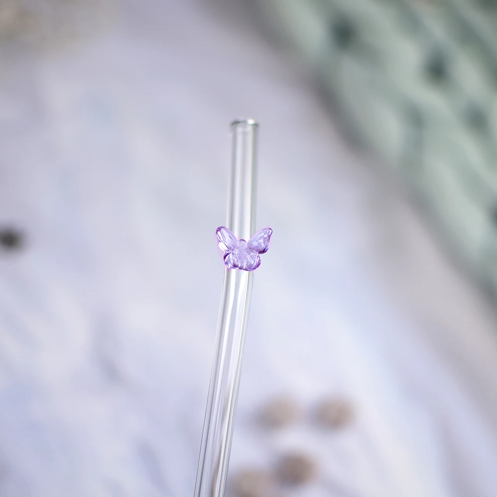 Colorful butterfly glass straws Environmentally friendly and reusable transparent bent straws with charm