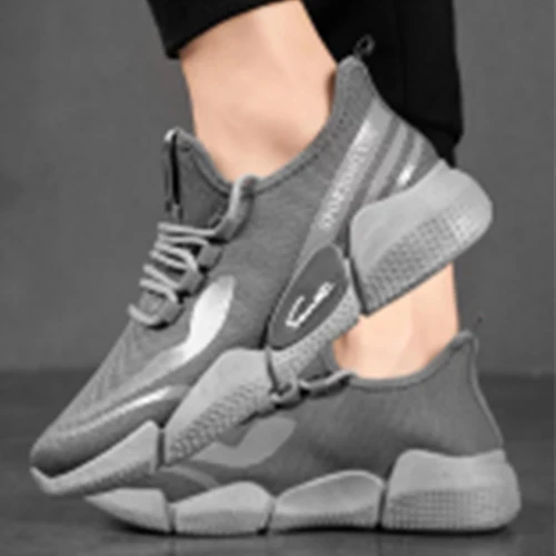 Boys black athletic shoes soft sole fashionable comfortable running shoes