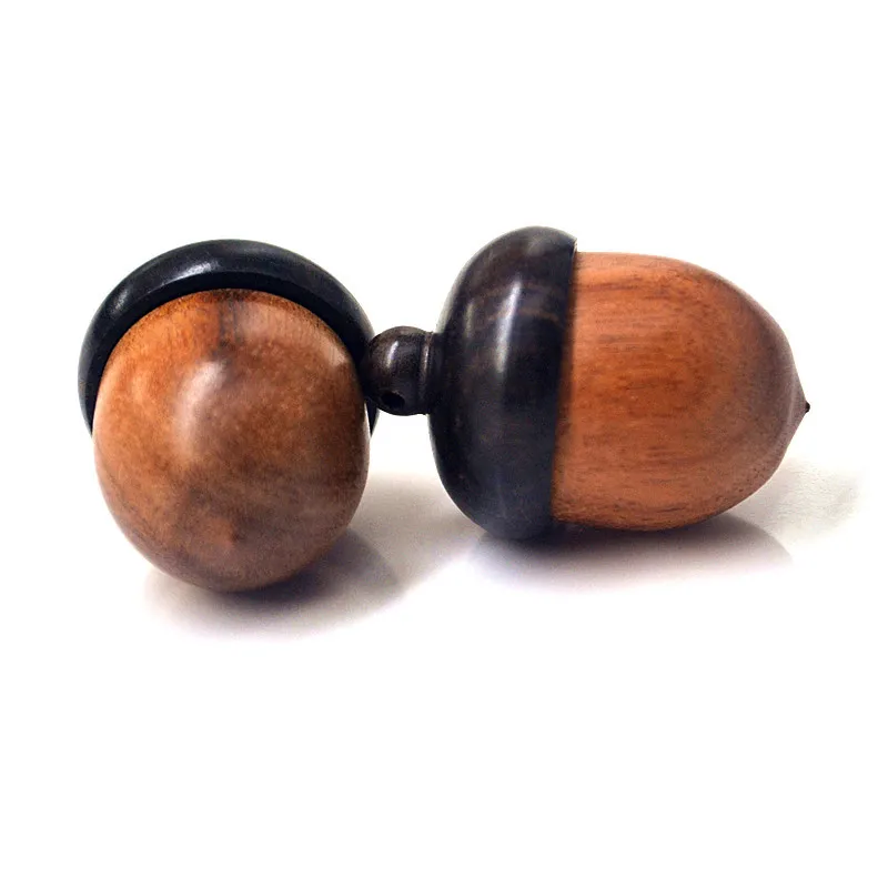 Creative newest 2022 mini openable wooden Acorn pocket pill holder pendant