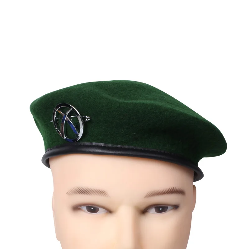 Customized Colored Red Green 100% Wool Tactical Berets High Quality metal cap insignia Beret Hat for Saudi