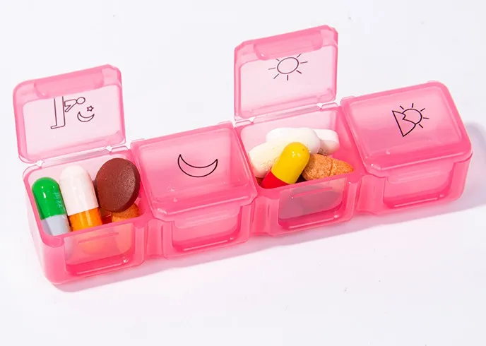 Plastic 7 Days Portable Pill Storage Cases Weekly Pill Box With Cover