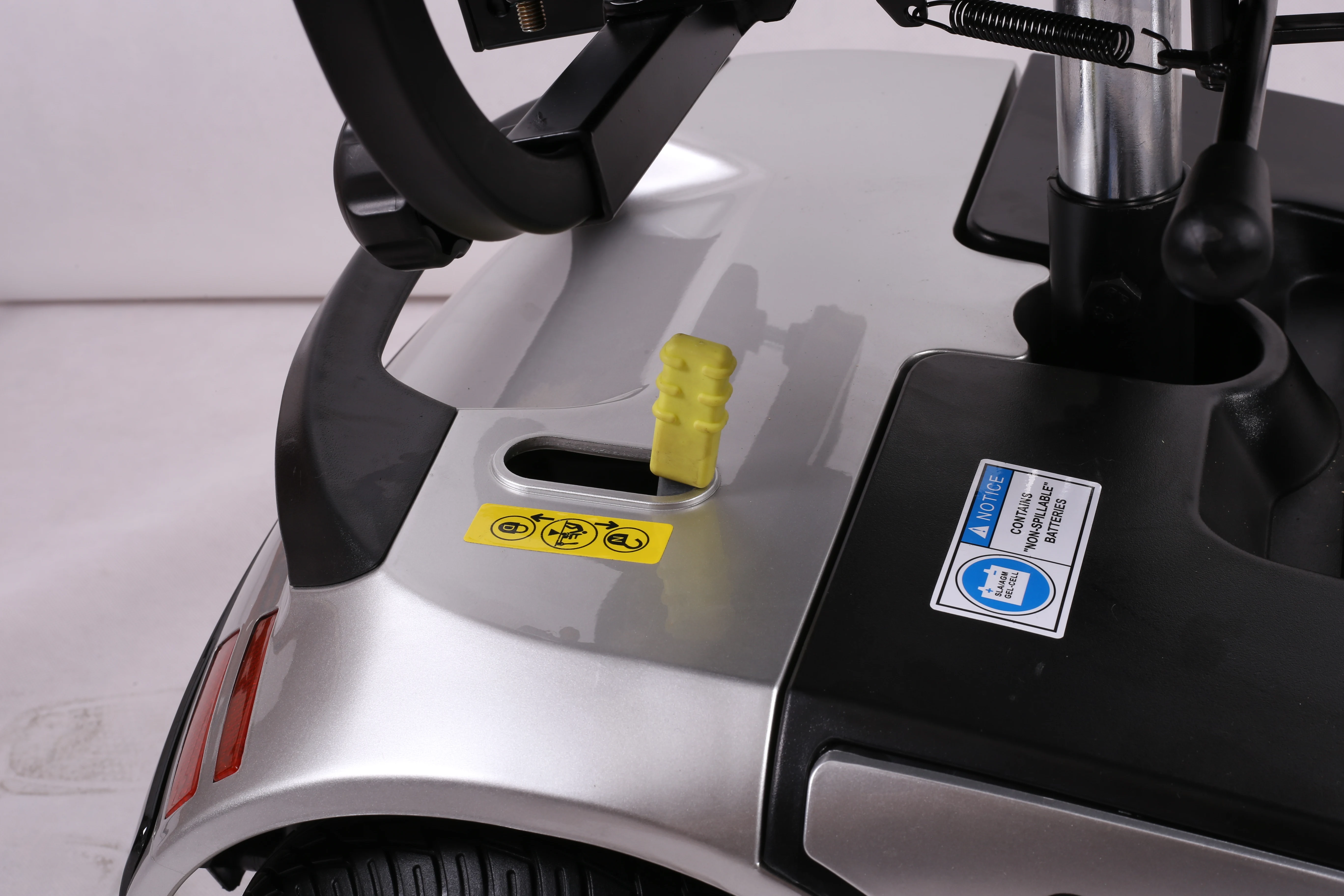 mini electric mobility scooter with four wheels