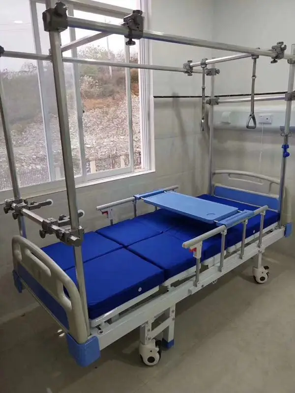 4 cranks Multi-function Orthopaedics Traction Bed