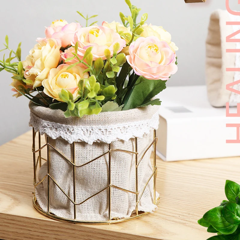 New Hollow Out Home Wrought Iron Fruit Gift Basket Hanging Storage Wire Baskets Metal Wire Storage Baskets With Liners