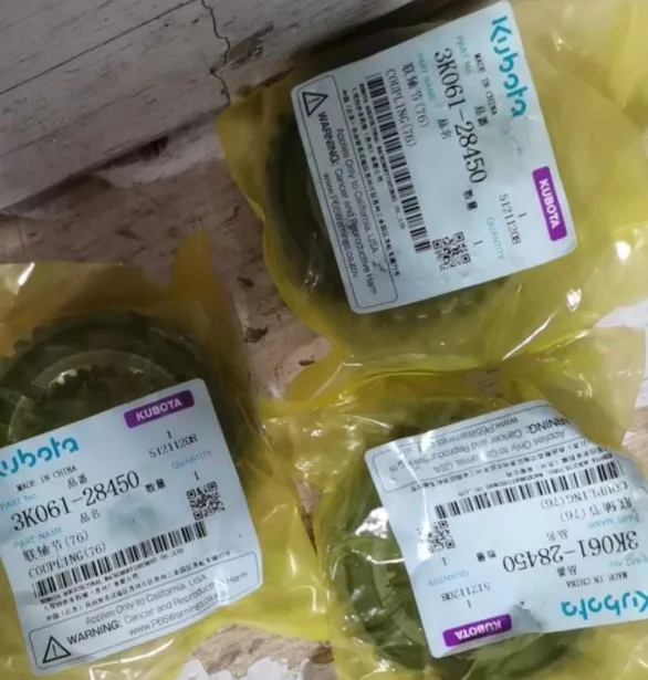 Kubota M9540 KUBOTA M7040 M9540 tractor spare parts 3C081-82200 hydraulic assy pump