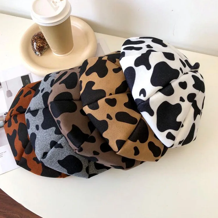 Fashion Women New Retro Woolen Cow Beret Japanese Harajuku Designer Cow Beret Hat For Women