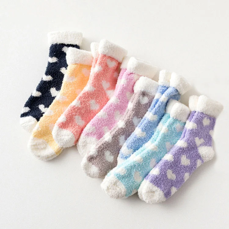 Hot sale fashion gift floor heart women fuzzy fluffy soft winter