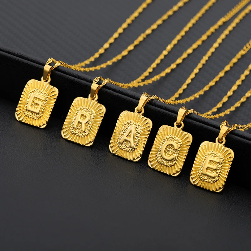 Fashion Gold Plated English 26 Letters Square Pendant Necklace Women Man Hiphop Gold Link Chain Fine Jewelry Ornaments