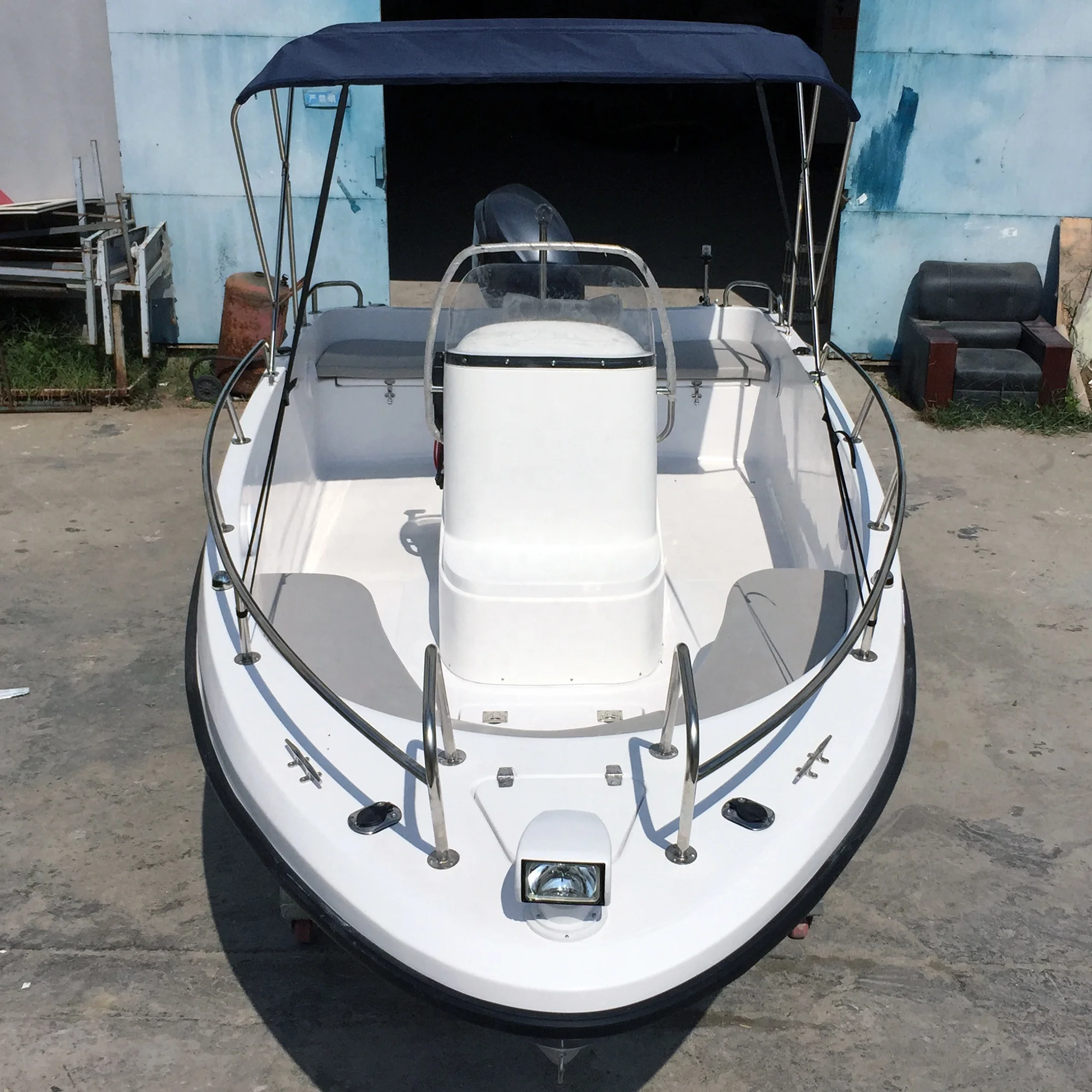 
19 feet sport fiberglass boat for diving 